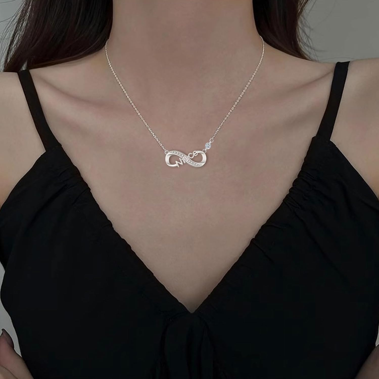 EPIRORA Gifts for Mom Daughter Auntie Niece Nana Granddaughter, Silver Infinity Pendant Necklace Jewellery Presents for Women Girls on Birthday Christmas Mother's Day Valentines Day - Image 3