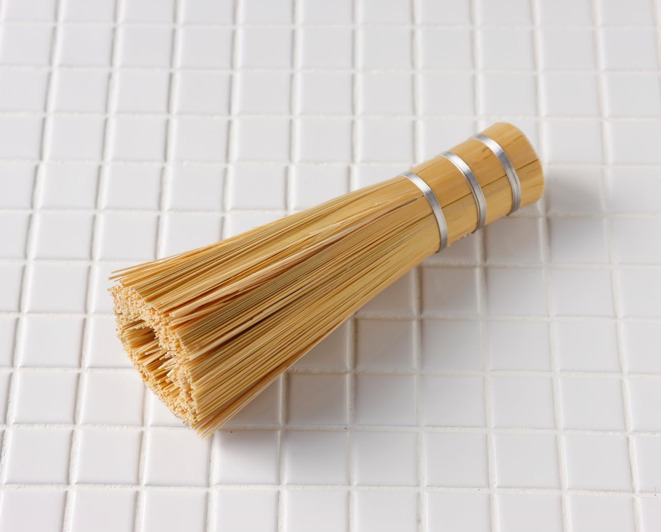 KAGOYA Sasara Bamboo Brush for Frying Pans and Woks [7.1inch] Kitchen Scrub Brush