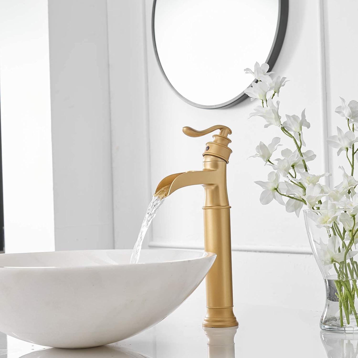 Crаzу Clеаrаnсе Gold Bathroom Faucets Waterfall with Pop Up Drain Vessel Sink Faucet Single Handle One Hole Deck Mount with Supply Line Brass Commercial Lavatory Basin Tap by Greenspring
