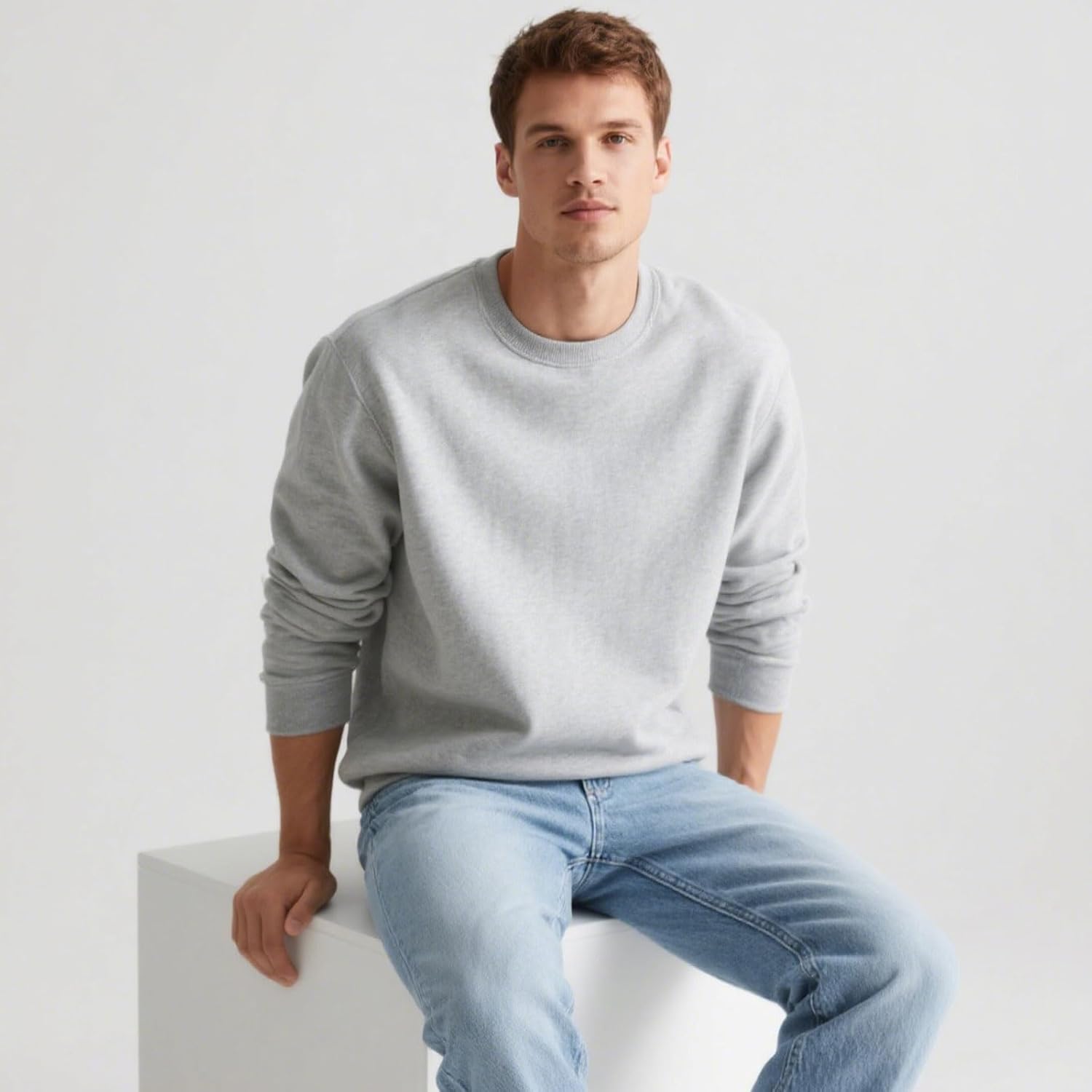 Men's Crewneck Sweatshirt Long Sleeve Fleece Sweatshirts Breathable Crew Neck Pullover Sweatshirts - Image 3