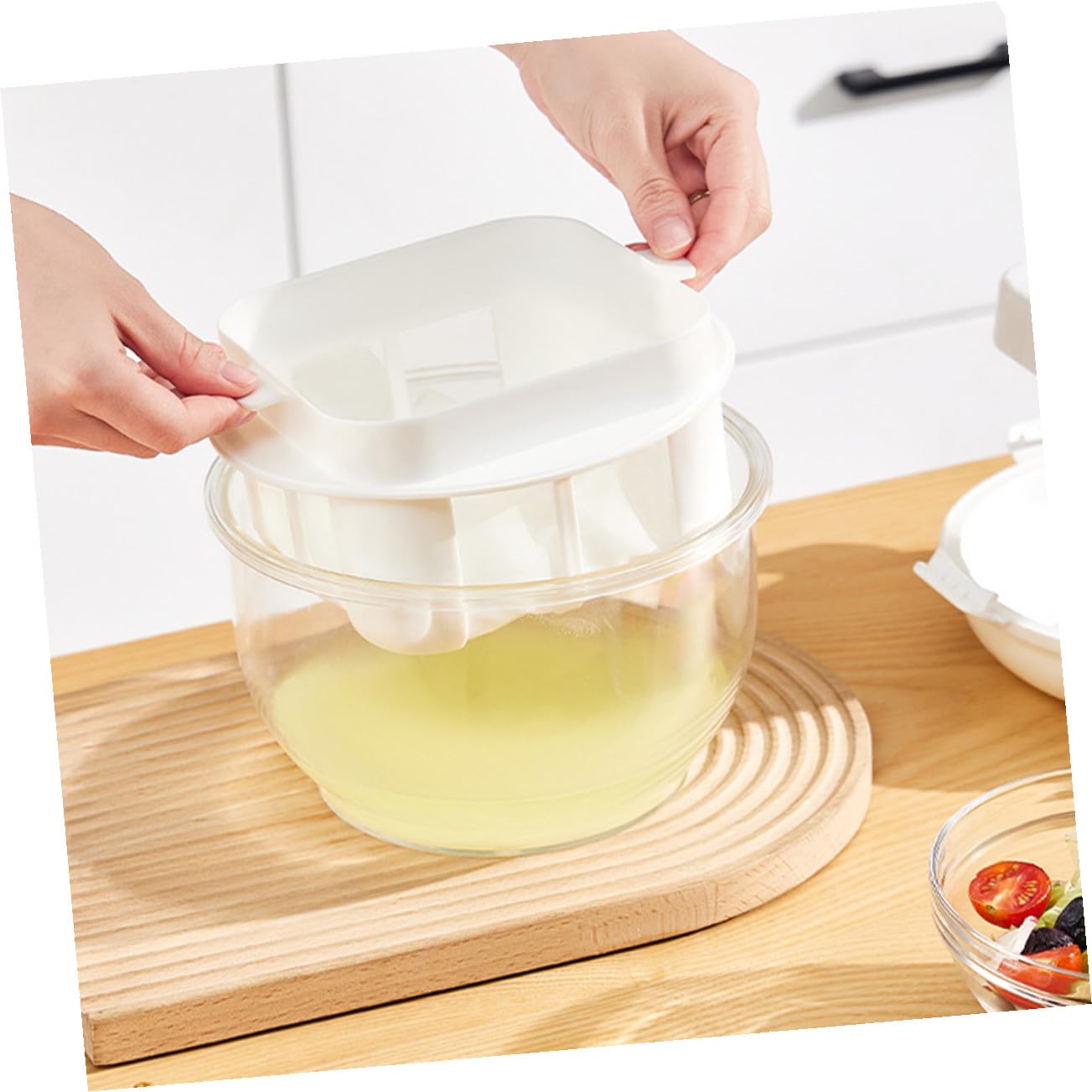 Passoire à Yaourt Maille Fine Ronde 15 Cm Plastique Blanc Filtre Lait Yaourt Grec Maison Séparation Lactosérum Ustensile la Cuisine Filtre Réutilisable Fromage Fromage Maison