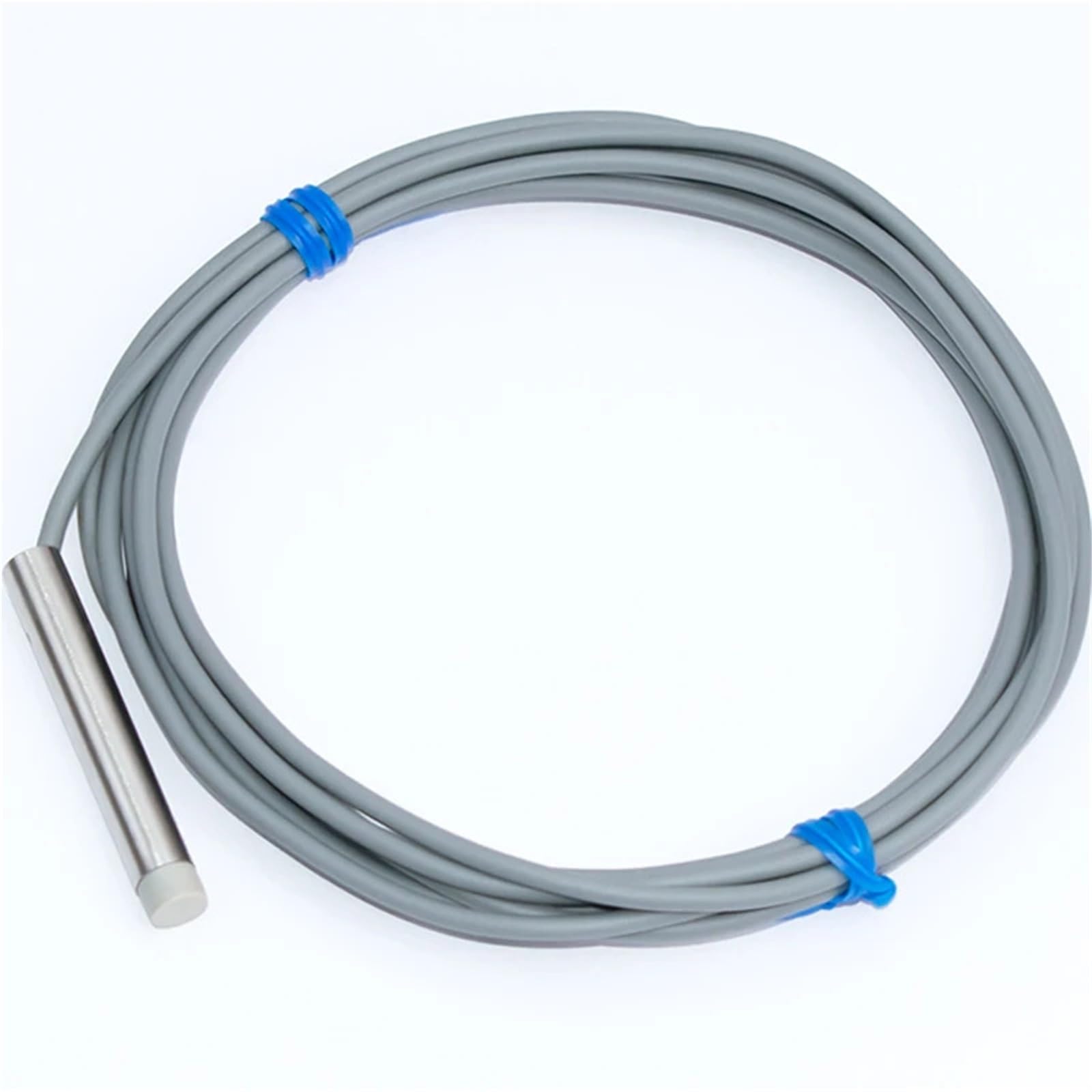 Diámetro 6,5 mm, sensor capacitivo pequeño con rosca M8, rango máximo de 4 mm, 3 cables | M8 Flushed 1mm,PNP.N.O.