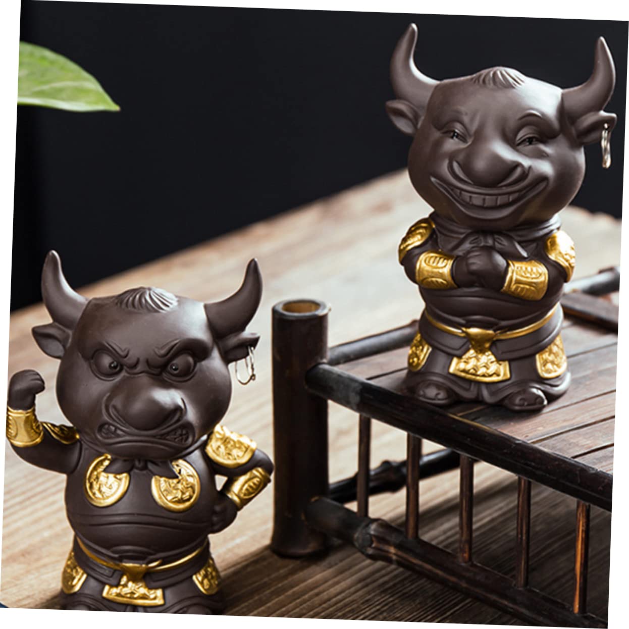 BESPORTBLE 2stücke Aquarium Tank Ornament Kreative Zodiac Rinder Teedekoration Für Aquarien Lebensechte Tierornamente Als Landschaftsdeko Zufälliger Stil Für Fische Mit