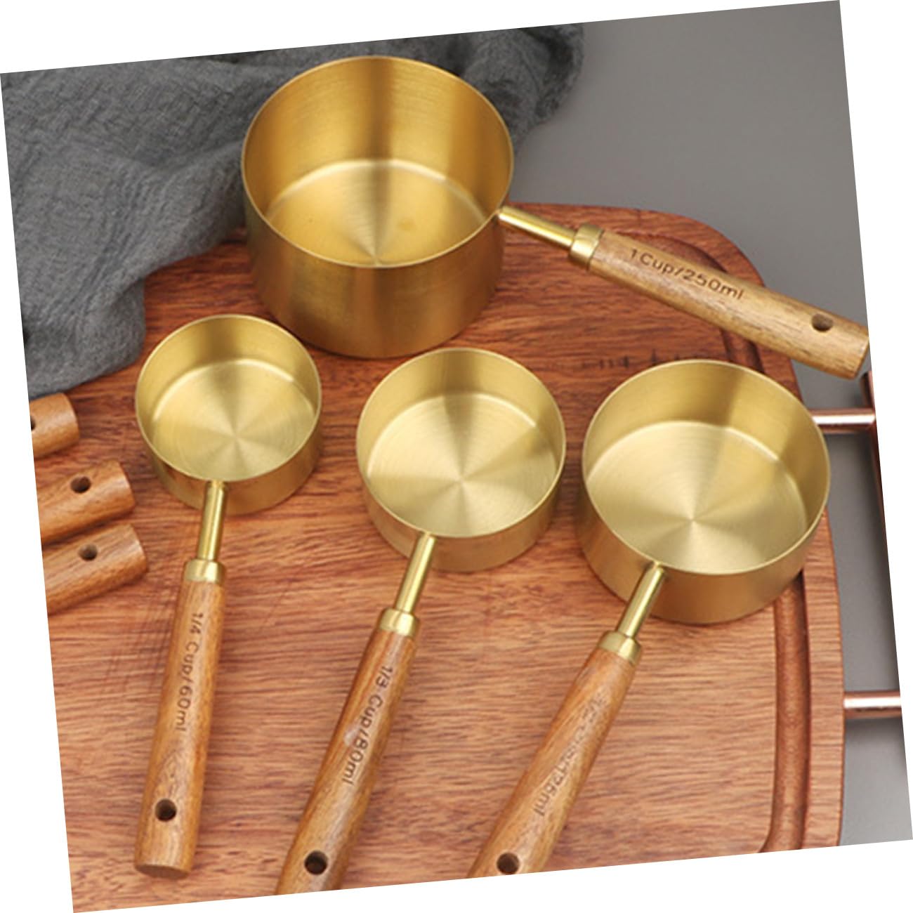 4 Piezas Cucharas Medidoras Inoxidable con Mango de Madera Utensilios de Cocina para Ingredientes Secos y para y Especias
