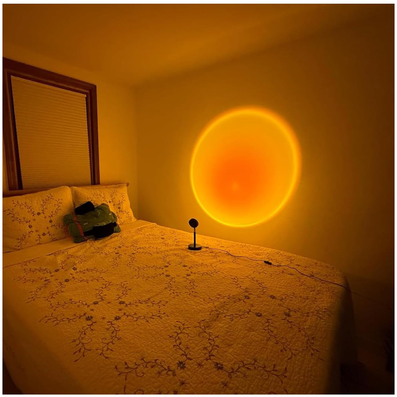 Photo 1 of ****2 items****
Jensense Sunset Lamp Golden Glow Closely Sunset Sunrise Feel Night Light Simple Mood Light Decor Bedroom Photography Live Streaming Background, NO APP, NO Color Changing
+high speed SD card adapter