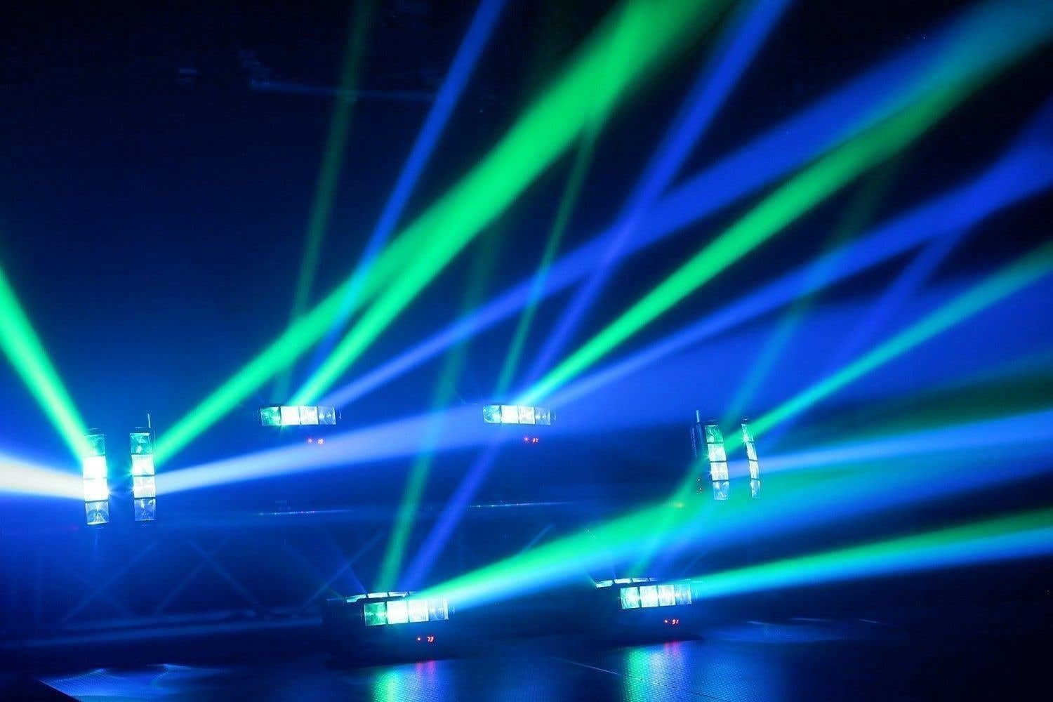 BeamZ MHL820 Double Helix RGB LED Lichteffekt 8x3 Watt, Moving Head Bühnenlicht, Disco DJ Licht, LED Lichteffekt, Mini Lichtanlage, Plug n Play, Discolicht Partylicht, Soundsteuerung - Schwarz