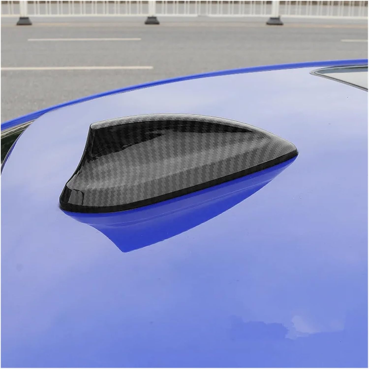 Car Shark Fin Antenna Cover Carbon Fiber Pattern Antenna Decoration Cover Compatible for BMW 3 5 Series E90 F07 E84 E71(Carbon Fiber Pattern)