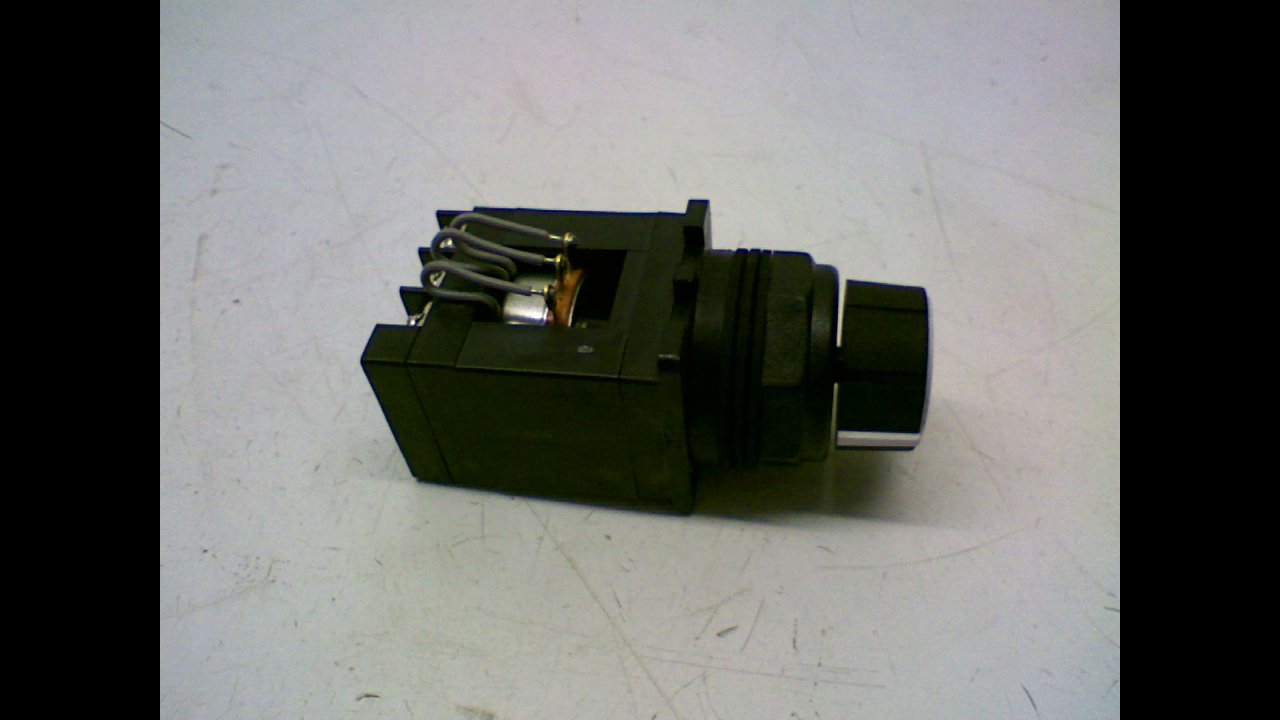 C3 CONTROLSPOTO5K-TBW 30MM, 5K OHM, Black Polyester (Type 4X), Potentiometer Operator, Terminal Block Installed and Wired