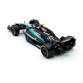 ミニチャンプス 1/43 メルセデス W15 ルイス・ハミルトン 2024 ミニチャンプス 410240144 1/43 メルセデス AMG ペトロナス F1