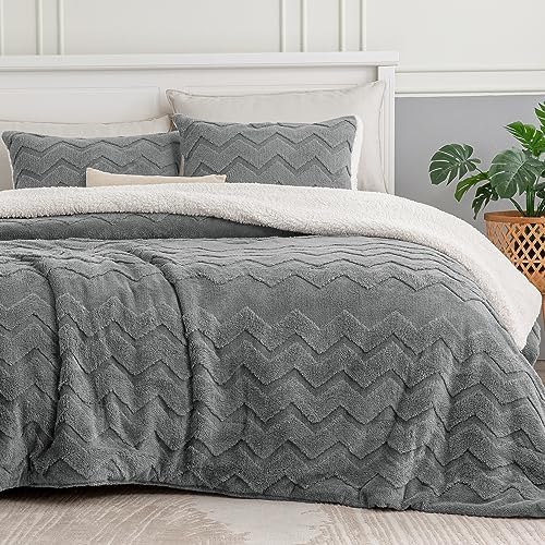 BEDELITE Fluffy King Size Comforter Set – Super Soft Sherpa Grey Comforter for King Size Bed, Luxury Warm Bedding Set for Winter, Fuzzy Bed Set 3 Pieces (1 Comforter, 2 Pillowcases)