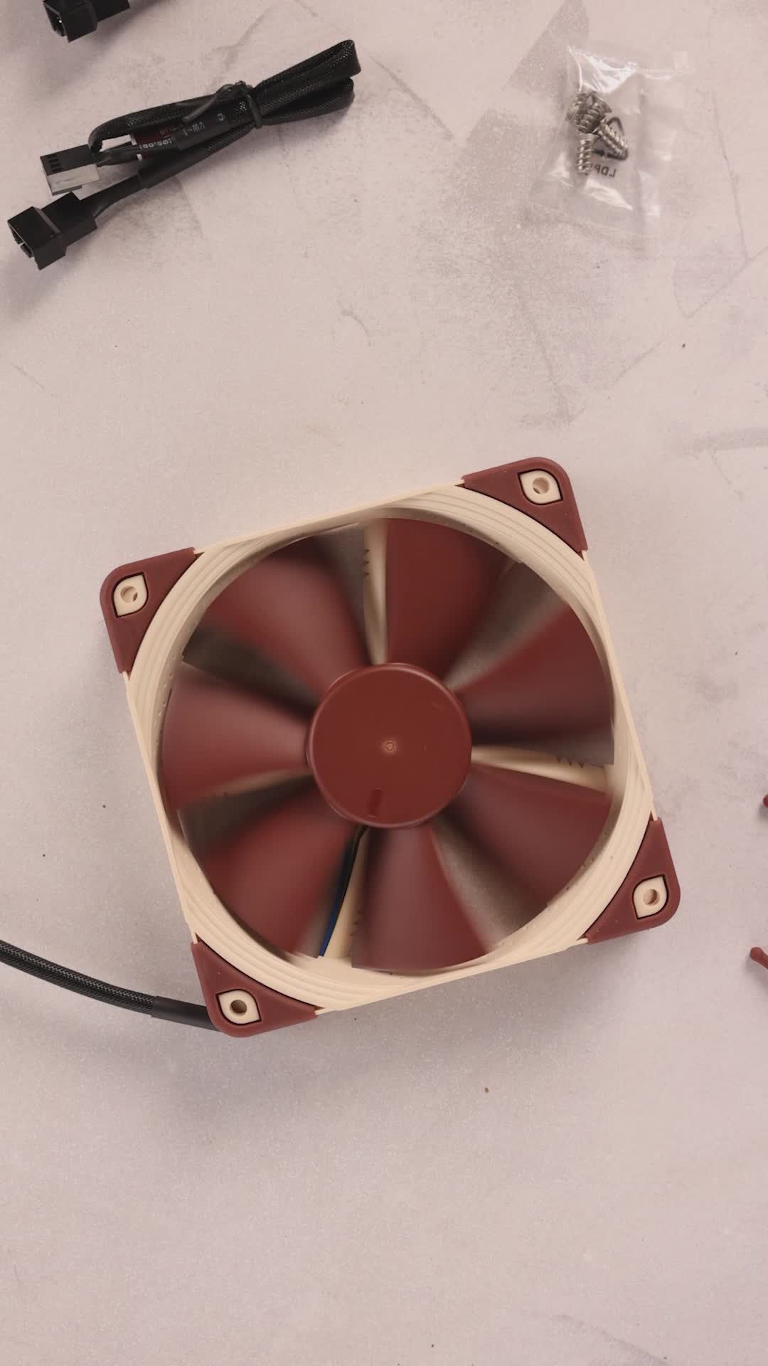 Noctua Paquete: 10x NF-F12 PWM, Ventilador Silencioso, 4 Pines (120 mm