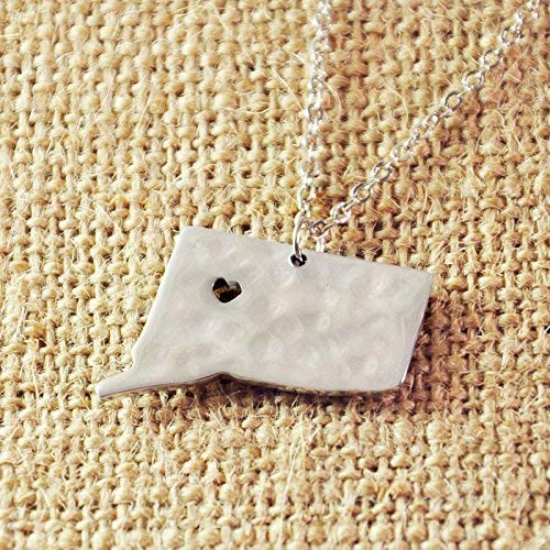 I Heart Connecticut Necklace, Personalized Connecticut Map Necklace, Hammered