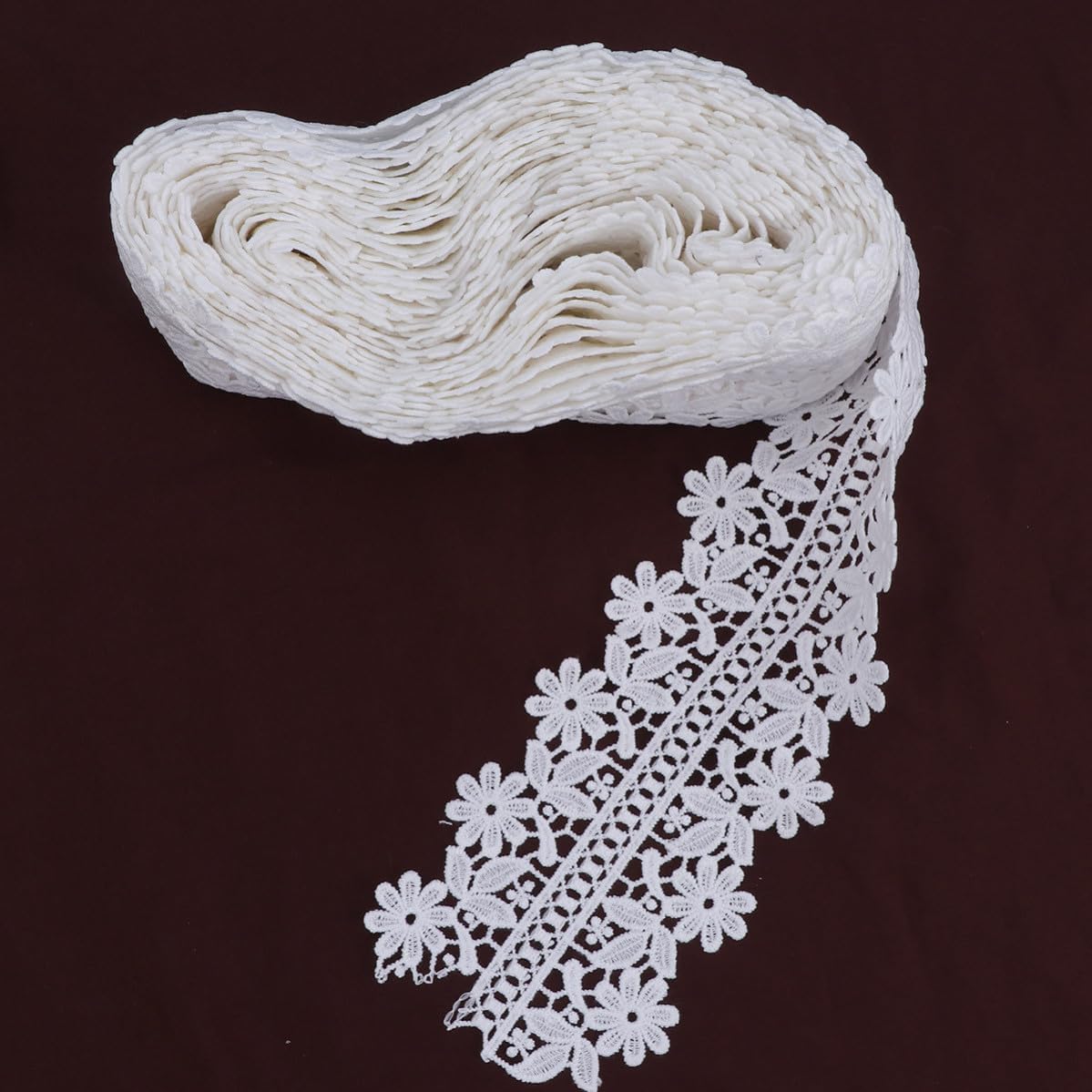 White Lace Fabric Flower Border for Clothing and Baskets