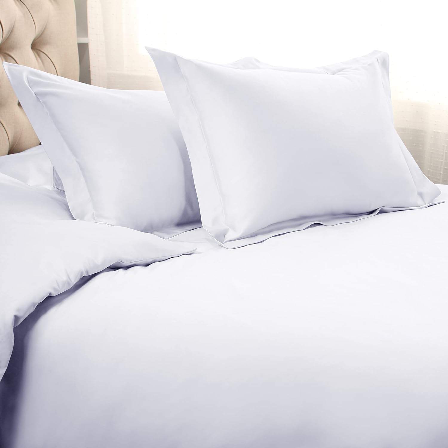 BNM 1000 Thread Count Egyptian Cotton Duvet Cover Set, Fastens with Buttons, Solid Plush Luxury Bed Decor, Light Weight Bedding, Includes 1 Duvet Cover, 2 Pillow Shams, Full/ Queen, White
