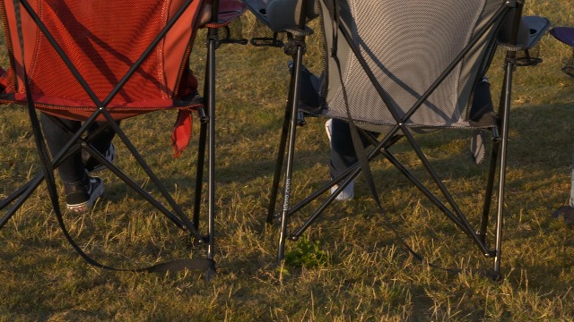 Amazon.com : Kijaro Dual Lock Pro Sports Fan Folding Chair, 26