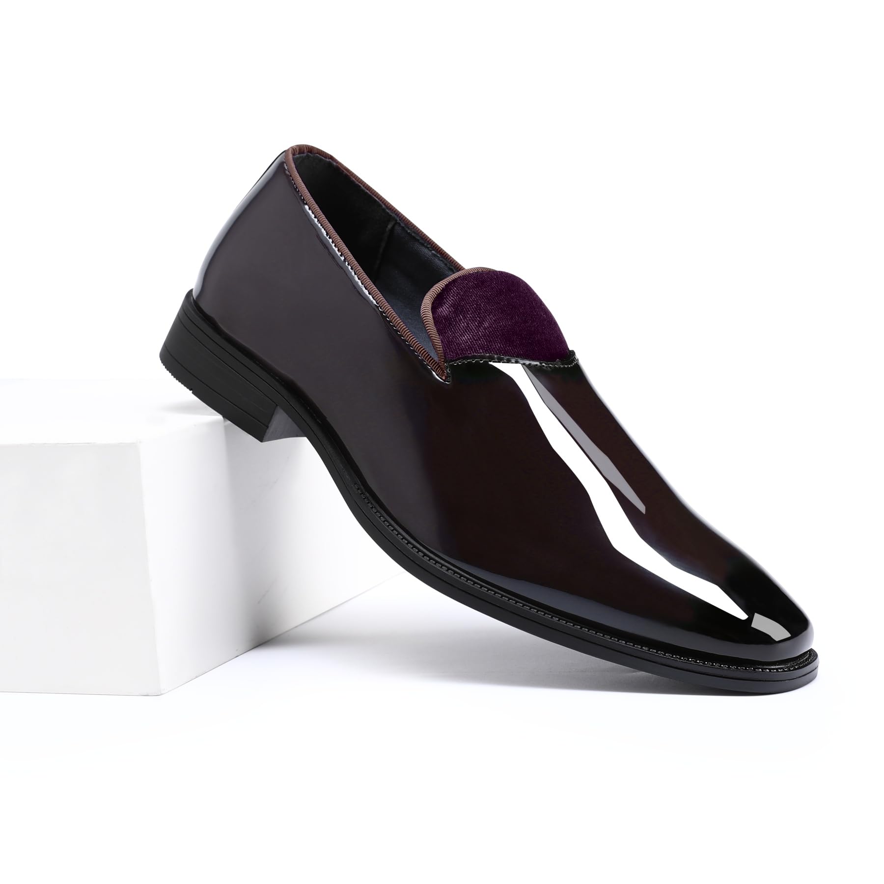 YFFUSHI Loafers Hombre de Piel Charol Brillante Mocasines Bajos Comfort Zapatos de Ceremonia sin Cordones para Boda Oficina y Conducción