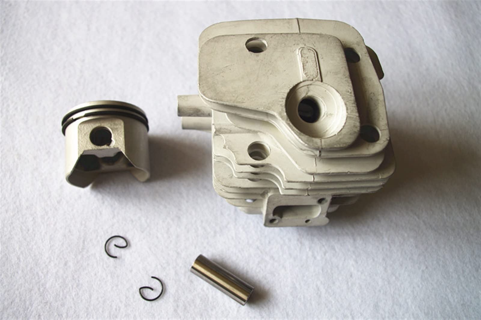 Zestaw tłoków cylindrów 50mm pasuje do 1E50f- 1 50f- 1 71cc 4. 8HP 2 Cykl Earth Earther Cylinder Drugarka Pierścień Pin Klip Zestaw Uszczelek Tłoka Cylindra