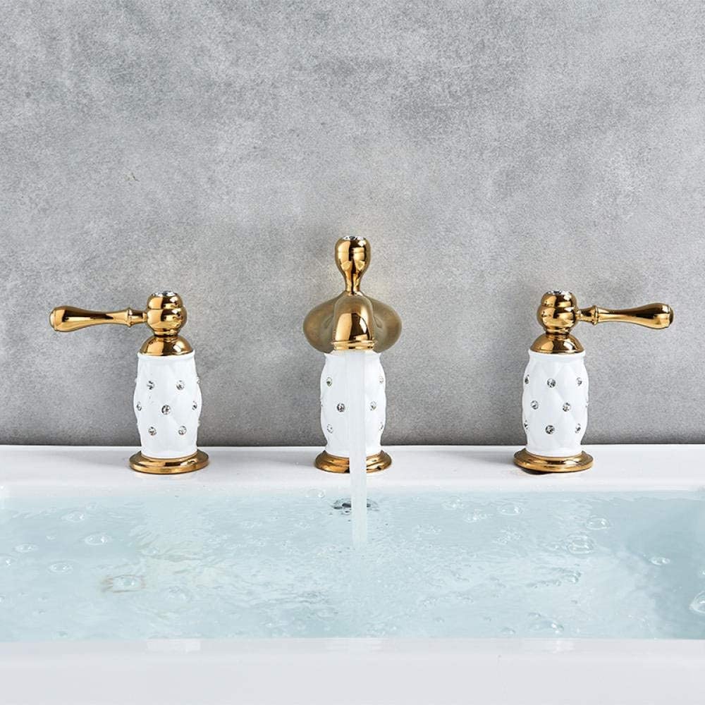 Robinet de baignoire or blanc au design luxe et cascade élégante