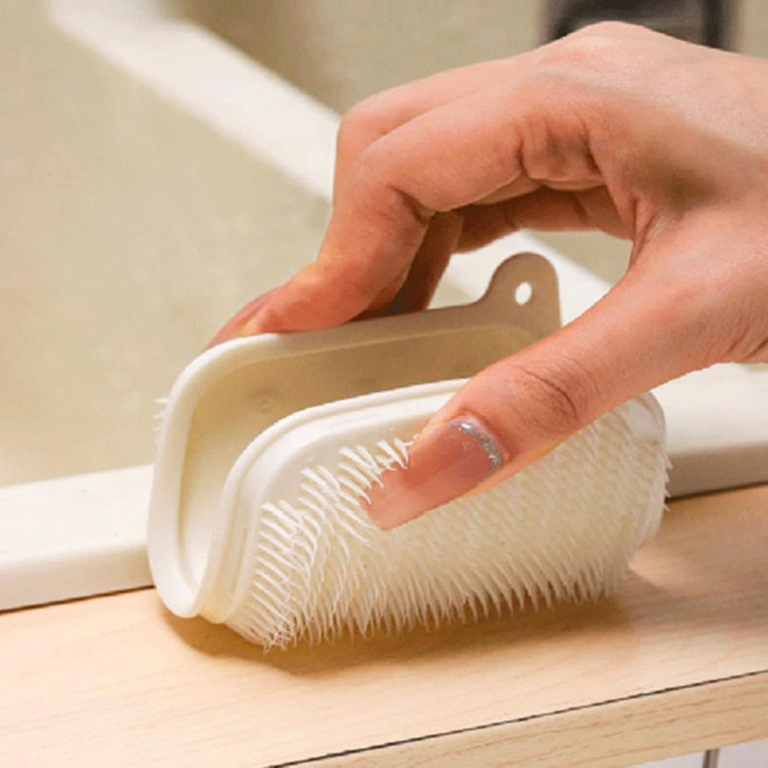Vegetable Scrubber Brush - Dense Bristles Gentle Cleaning Tool