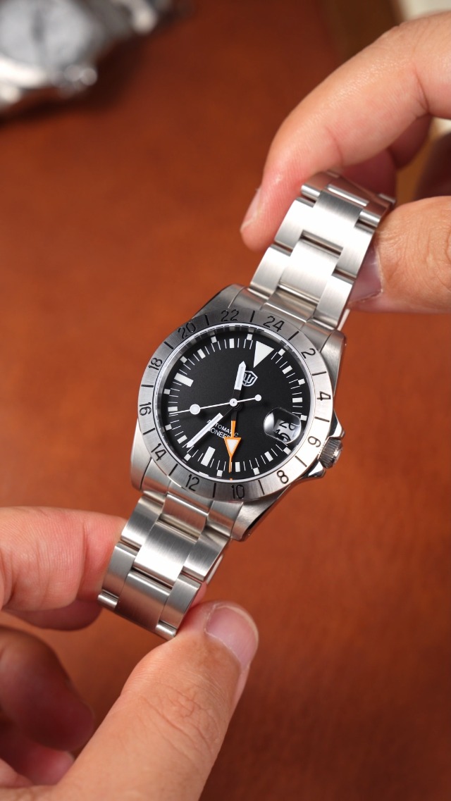Amazon.com: watchdives GMT Watches for Men WD16570 V2 Dual Time