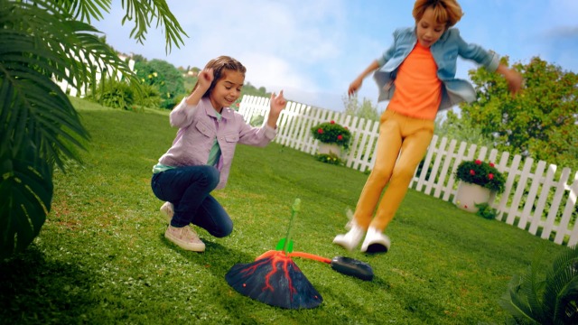 Amazon.com: MindSprout Dino Blasters, Rocket Launcher for