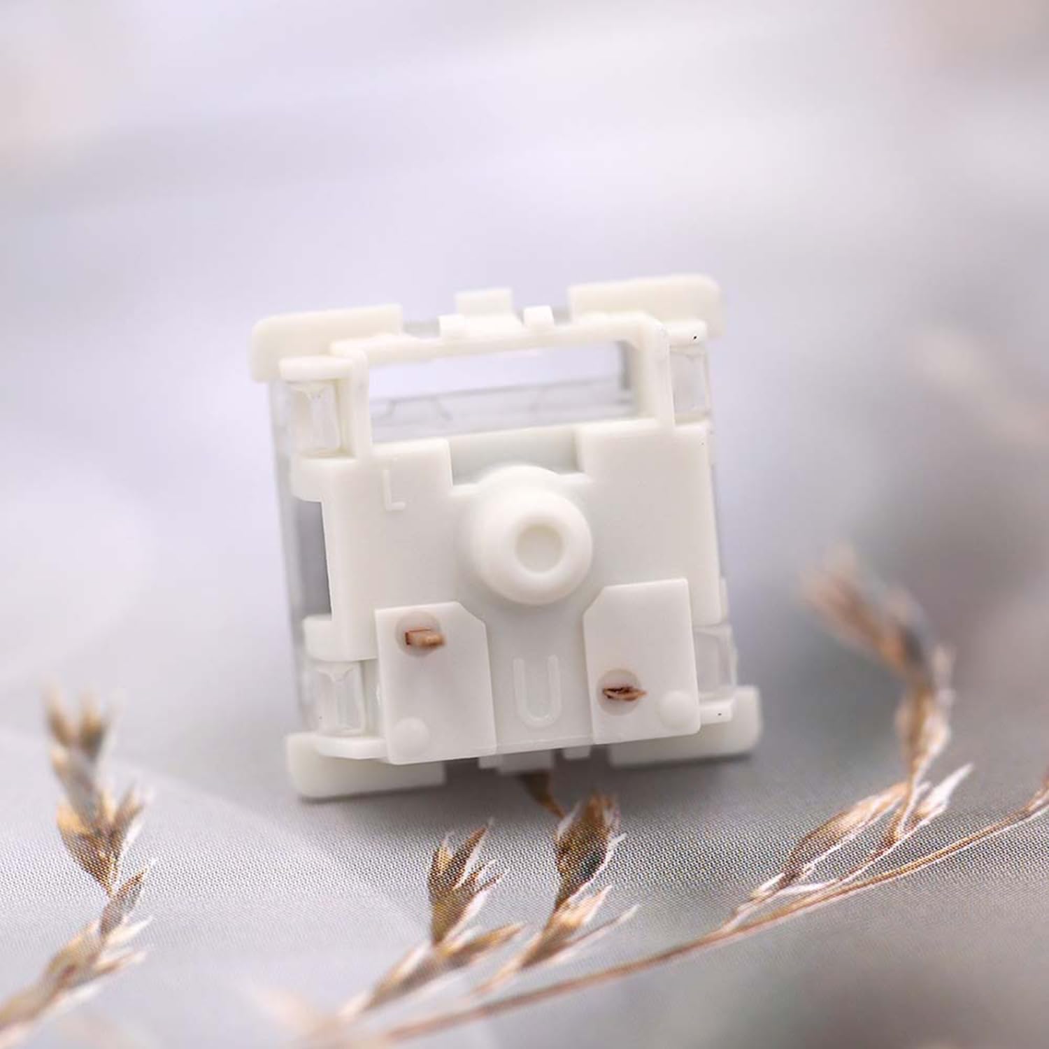 Gateron G Silver Pro Switches Pre-lubed 3pin RGB SMD Linear Dust-Proof Single Spring Switch for Gaming Mechanical Keyboard (108 Pcs, Silver)