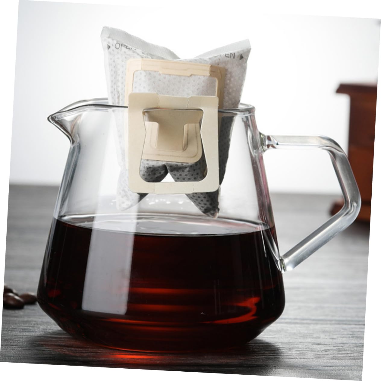 Cabilock Coffee Beaker Pot 650ml Glass Kettle Easy Clean Heat Resistant Feature Versatile for Tea Milk Whiskey