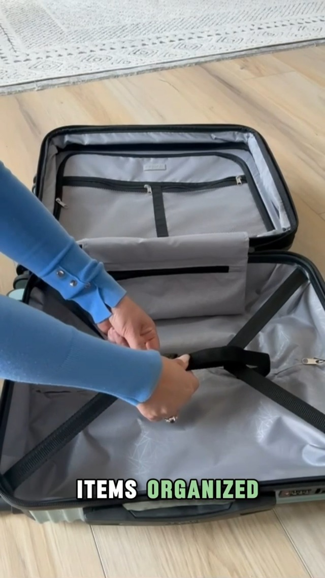 Amazon.com | World Traveler Dejuno Tonal 20-Inch Carry-On