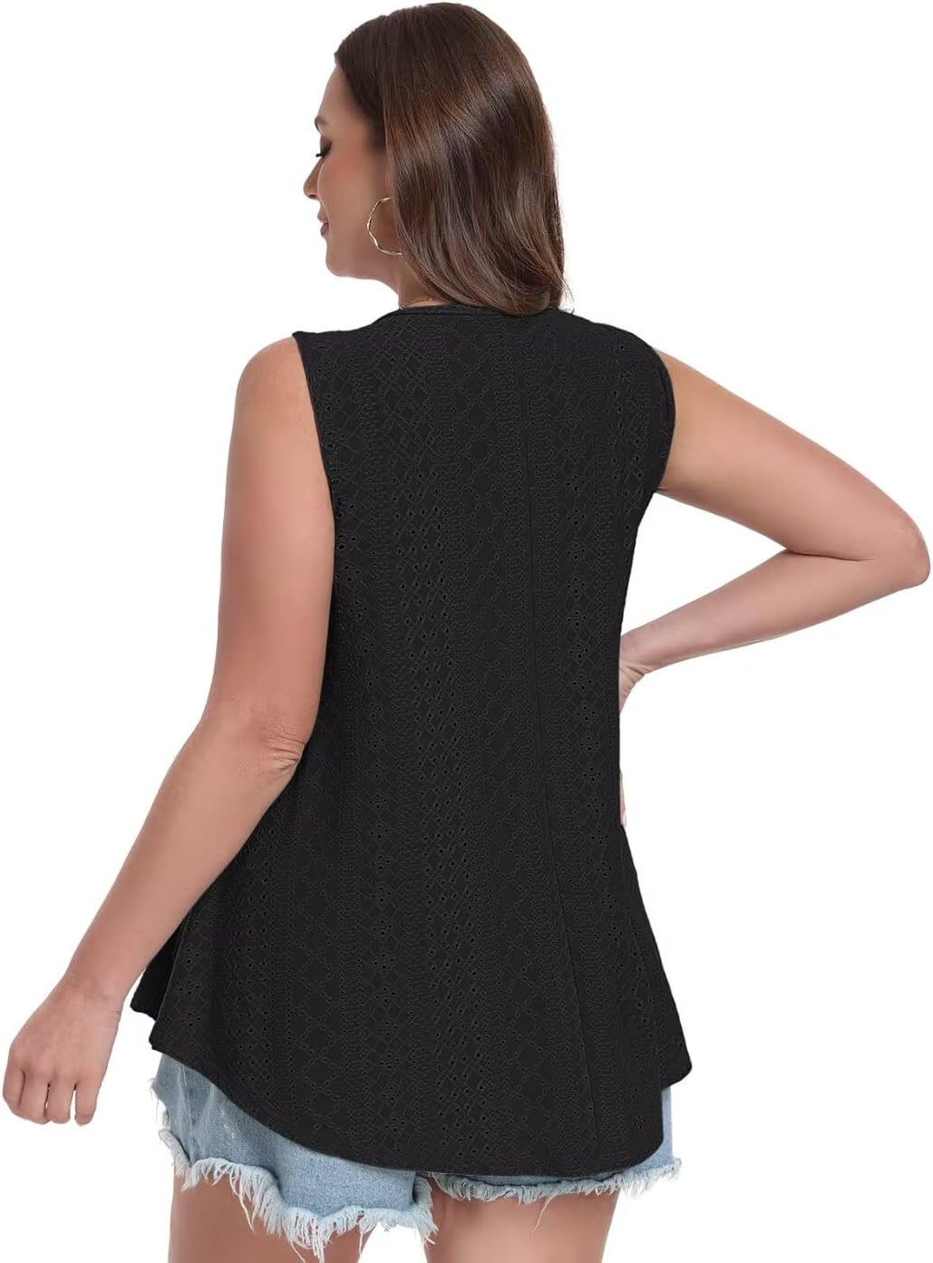 MONNURO Plus Size Tank Tops Summer Tops Eyelet Sleeveless T-Shirts Scoop Neck Loose Flowy Casual Tunic Shirts - Image 2