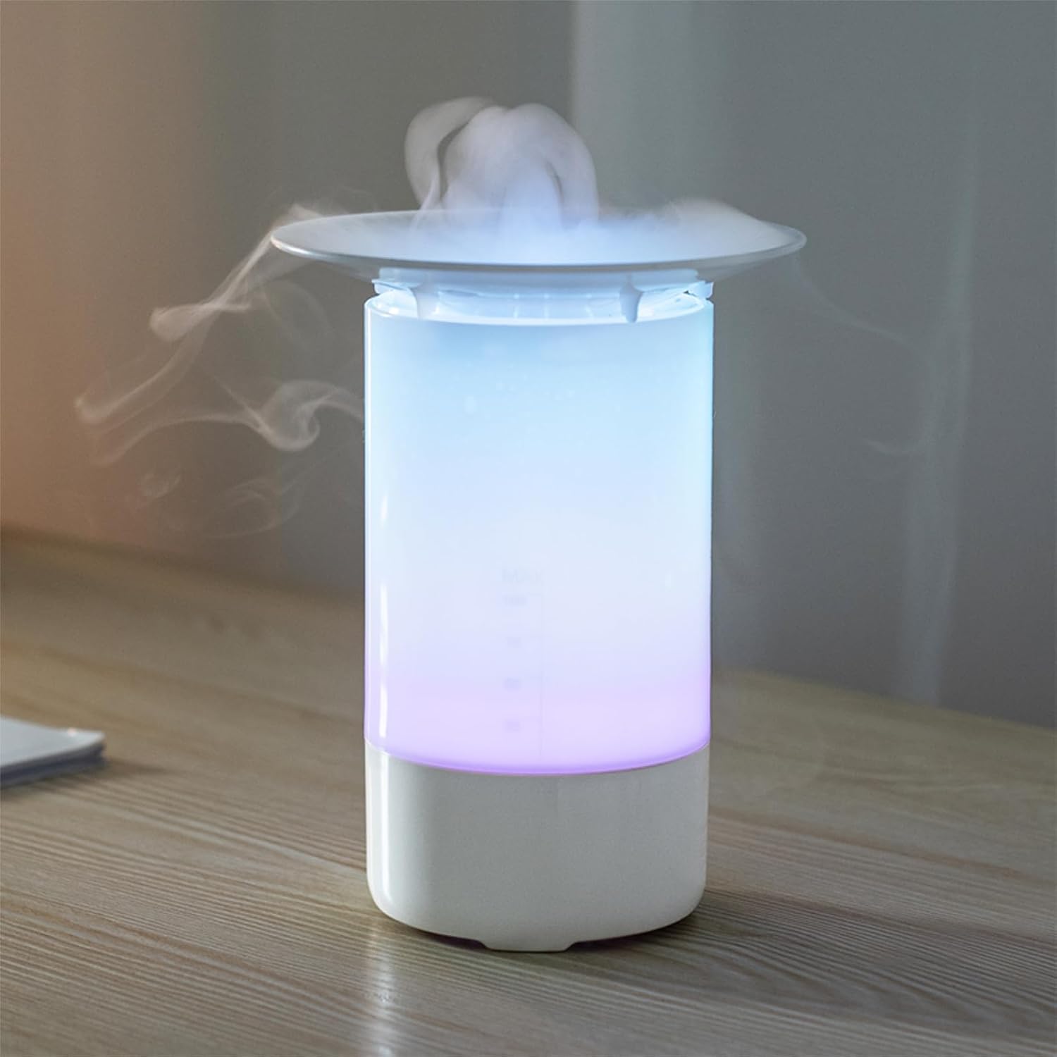 Amazon.com: Lifgtzyn Essential Oil Diffuser for Home 100ml humidifiers ...