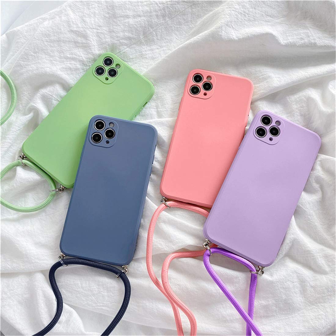 Custodia per iPhone 12 con cordoncino verde acqua ASWAN | Maisons du Monde
