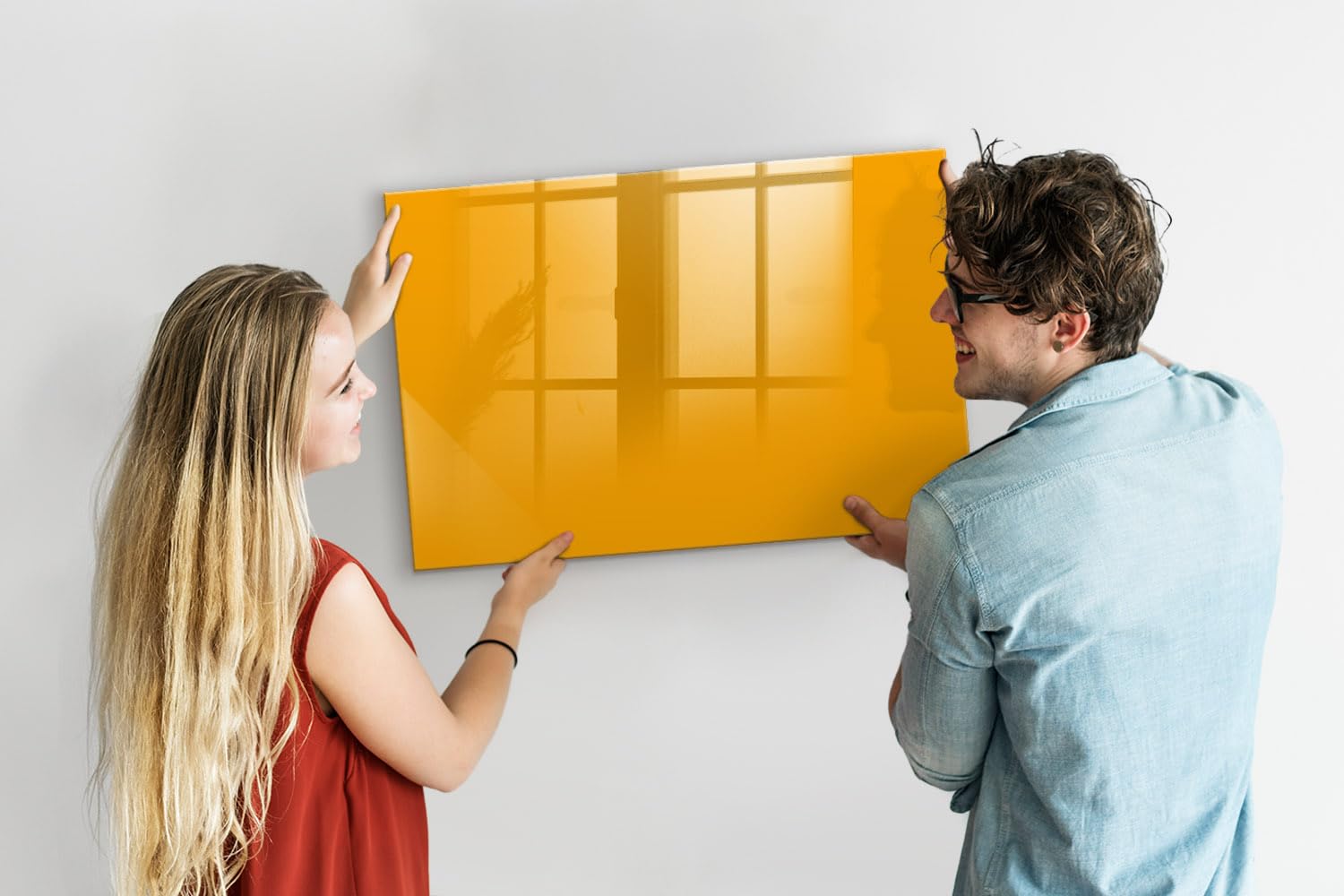 Pizarra de Presentaciones de Metal y Vidrio 90x60 Color amarillo dorado