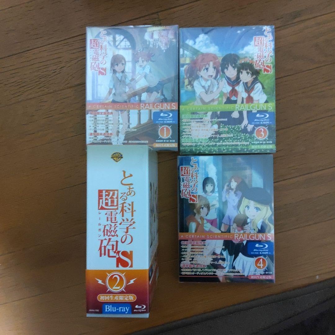 Amazon.co.jp: とある科学の超電磁砲1巻?8巻＋S 1巻?8巻 2巻以外 ＋2本 