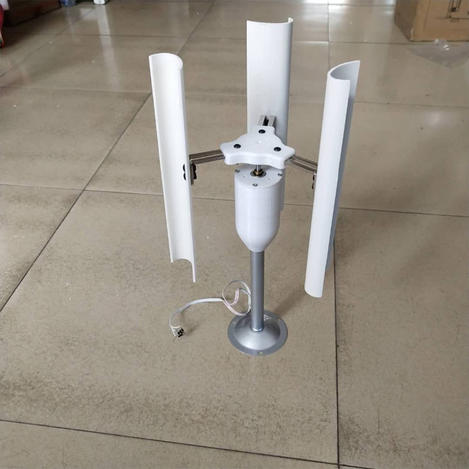 Aerogenerador de eje vertical con generador de imán permanente trifásico para proyectos de bricolaje, piezas de modelo, 42 x 22 cm, solución eficiente de energía renovable