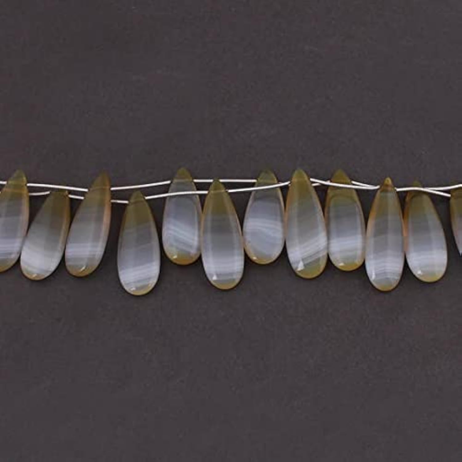 Chalcedony Yellow briolettes naturelles pour réparer et sublimer un collier