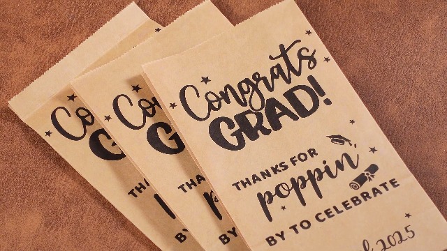 Image of 200 Pcs Class of 2025 Graduation Popcorn Bags Thanks for Popping by Popcorn Bags Bar Supplies Graduation Party Favors Kraft Grease Resistant Paper Congrats Grad for Treat Cookie Snack Goodie