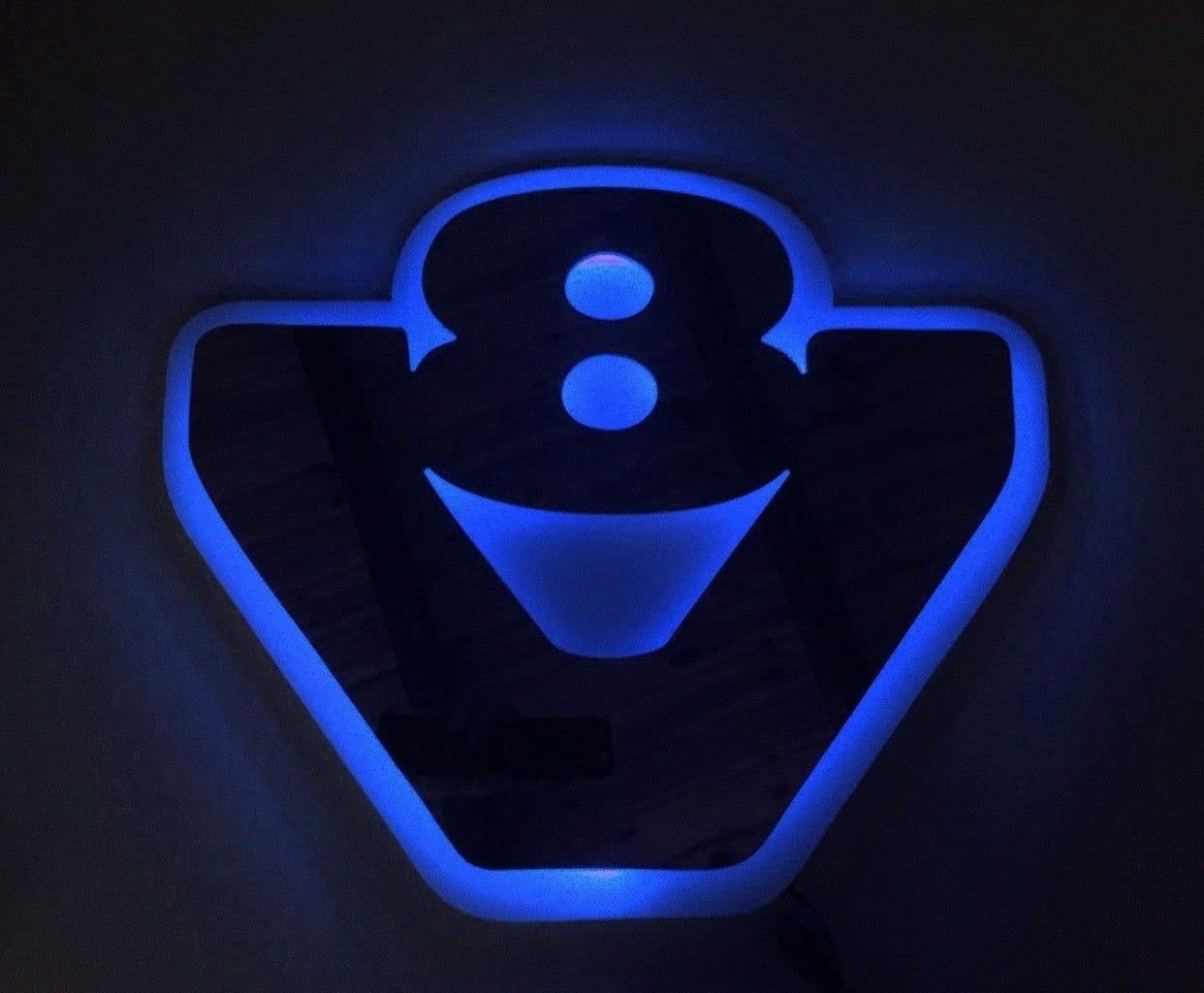 Signo de espejo V8 interior de cabina LED RGB para todos los camiones y camioneros SCANIA (540 x 460 mm)
