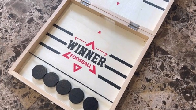 Gioco da Tavolo da Hockey,Gioco di Hockey in Legno,Gioco da Tavolo Interazione,Sling puck game,Giochi vincenti di Calcio Balilla,Tabella Desktop Battaglia 2in1 Gioco Hockey per la famiglia