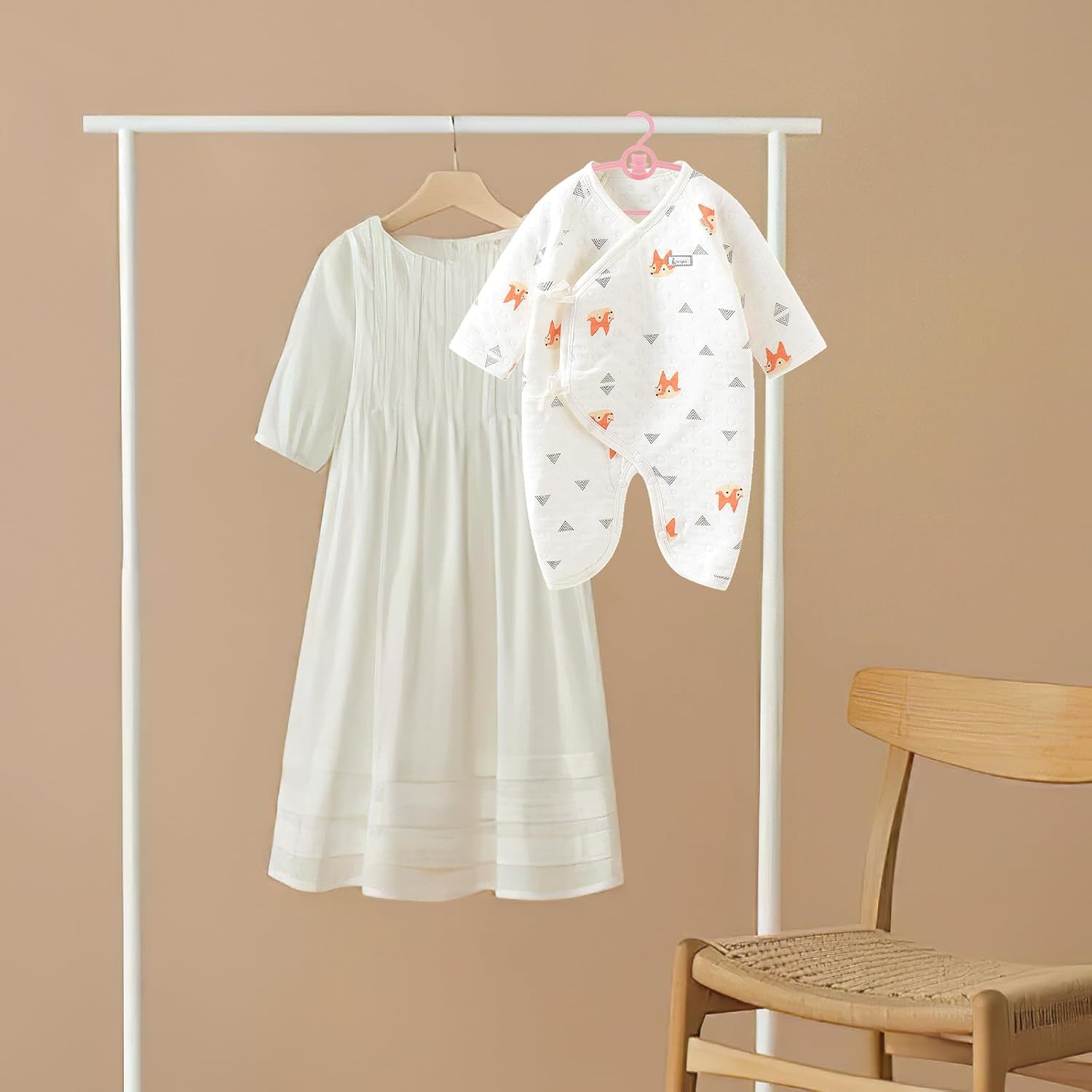 40 Pack Children's Clothes Hangers, Plastic Adjustable Baby Closet