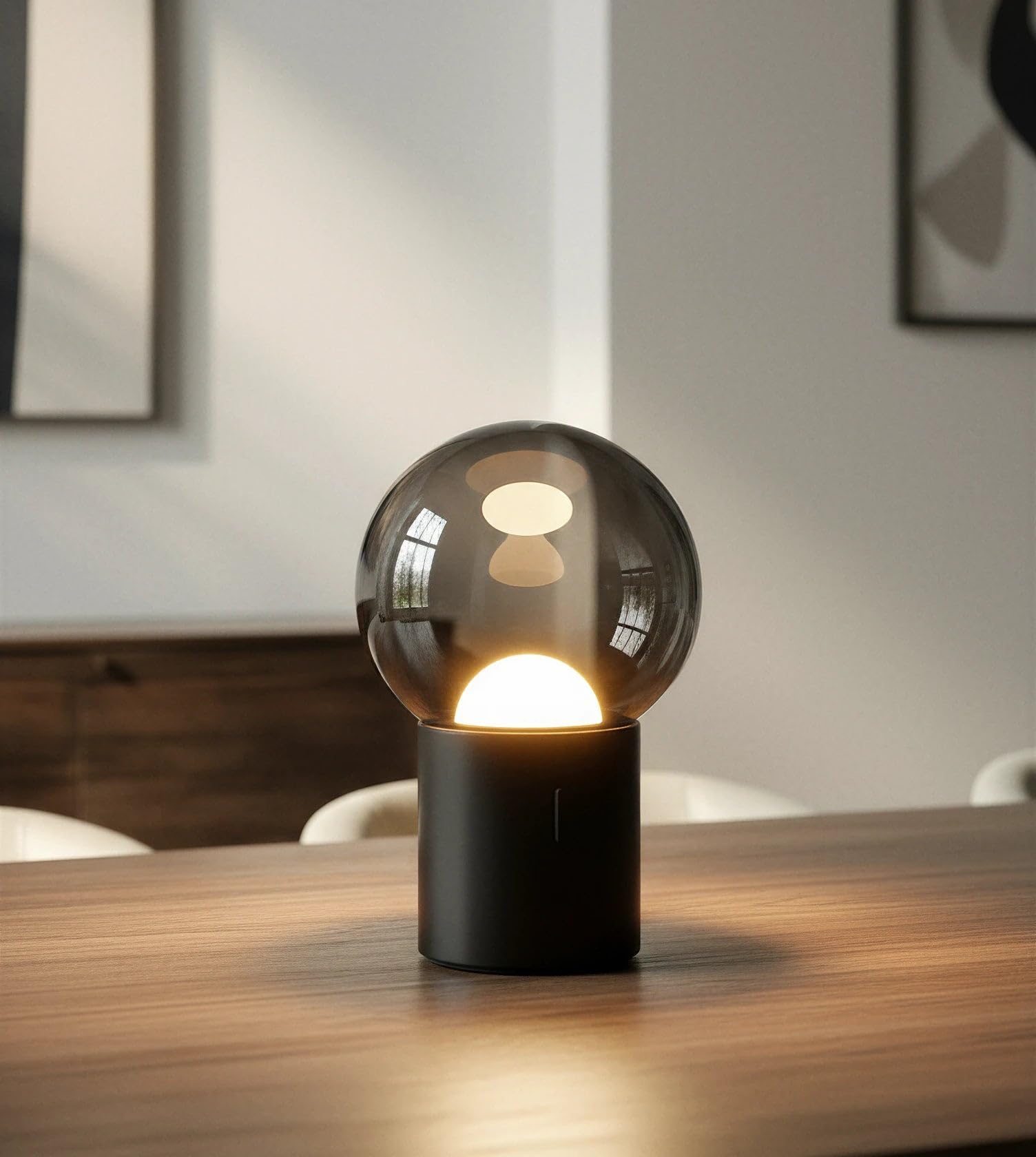 NEONA COSMO LED Tischleuchte kabellos Glas mit Akku – Dimmbare Tischlampe mit Glaskugel in Spiegeloptik, Touch-Sensor, 2 Farbtemperaturen 2200K–2700K, Aluminium, LED fest integriert, 3 Jahre Garantie