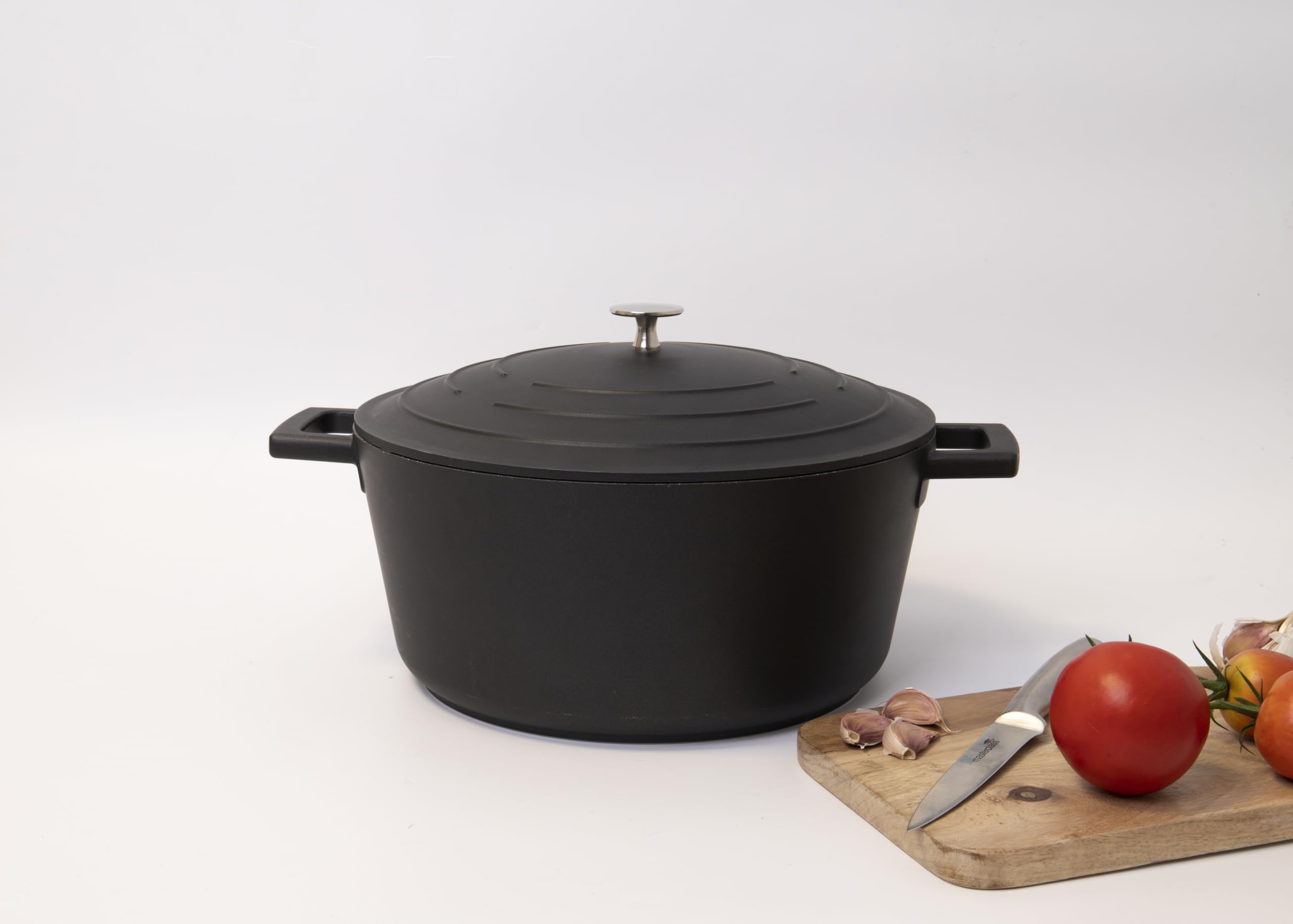 Kitchen Craft, Lekki Garnek na Zapiekankę z Pokrywką MasterClass, Okrągły, 5 litrów, 28 cm, do Kuchenek Indukcyjnych, Odlewane Aluminium, Kolor Czarny (B072JH8JGG)