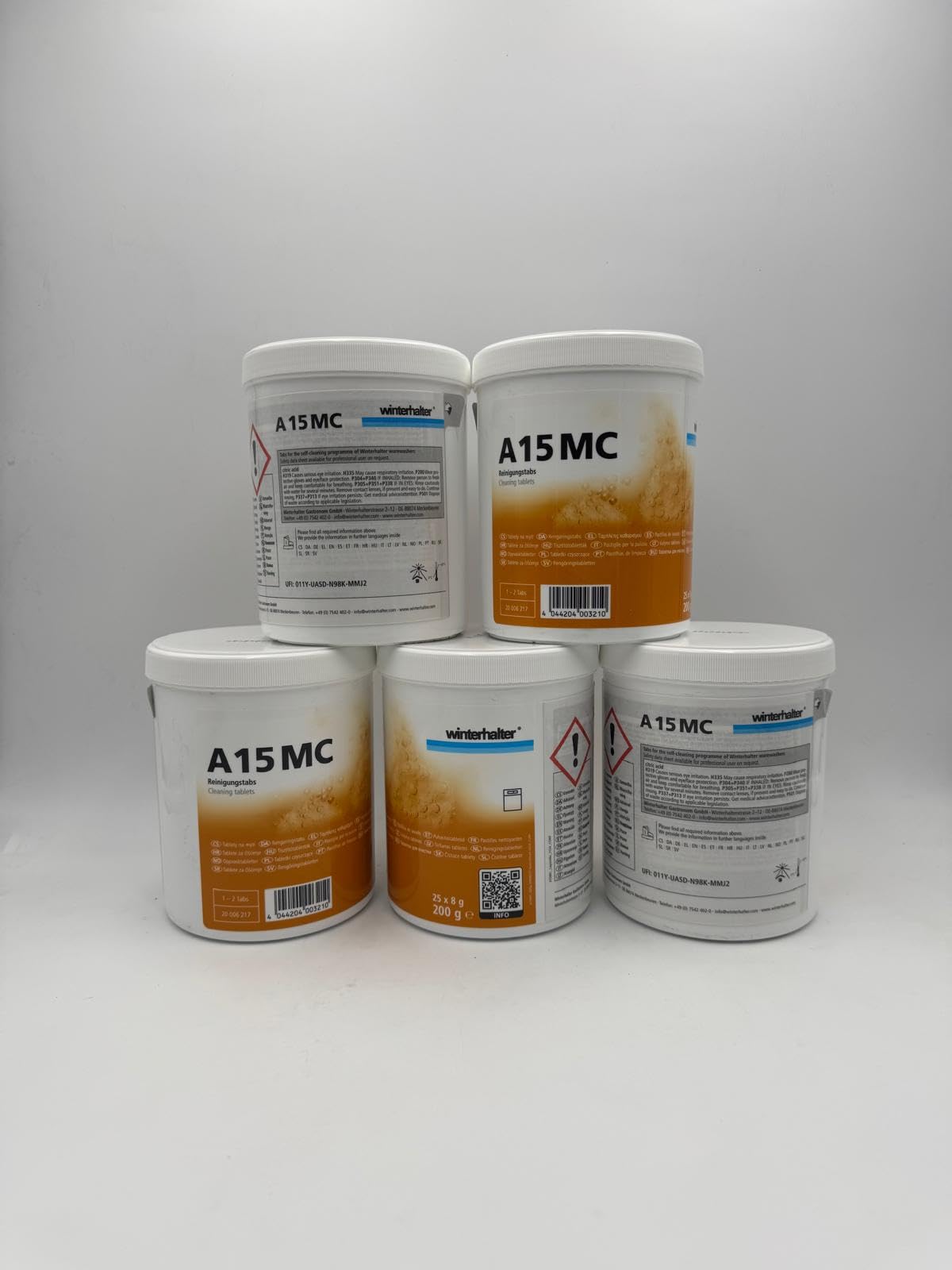 Winterhalter A15 MC Compresse detergenti per lavastoviglie 20006217 Set di 5 lattine da 25 compresse detergenti per la ristorazione professionale, rimuove calcare, depositi e odori –A15 MC