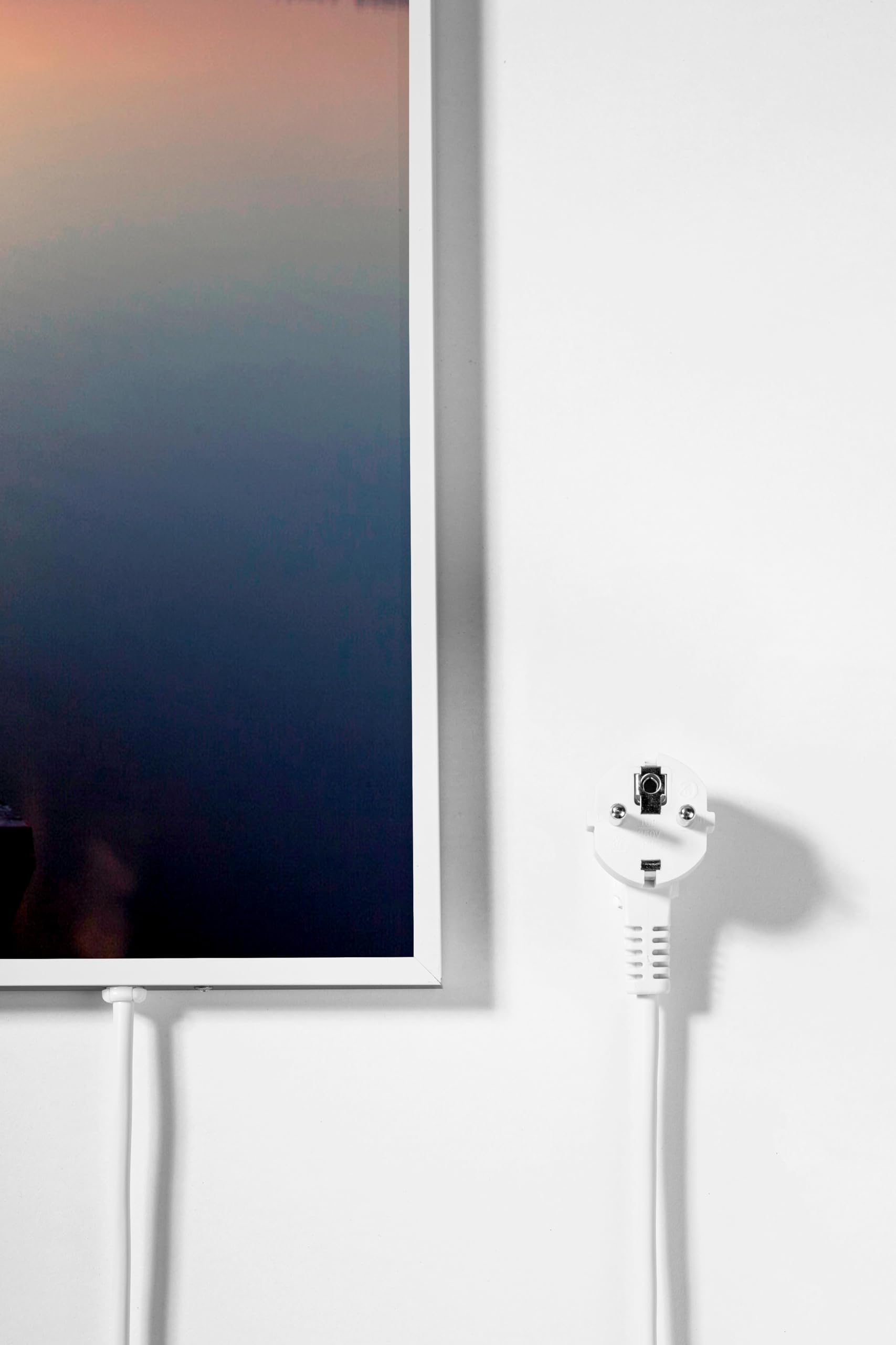 Könighaus Bildheizung 600 Watt - Thermostat - 8-16 m² | Schwarz-Weiß-Bilder, Motiv: 1. Steg gerade, TÜV SÜD, 5 Jahre Garantie, doppelter Überhitzungsschutz, Wandheizung