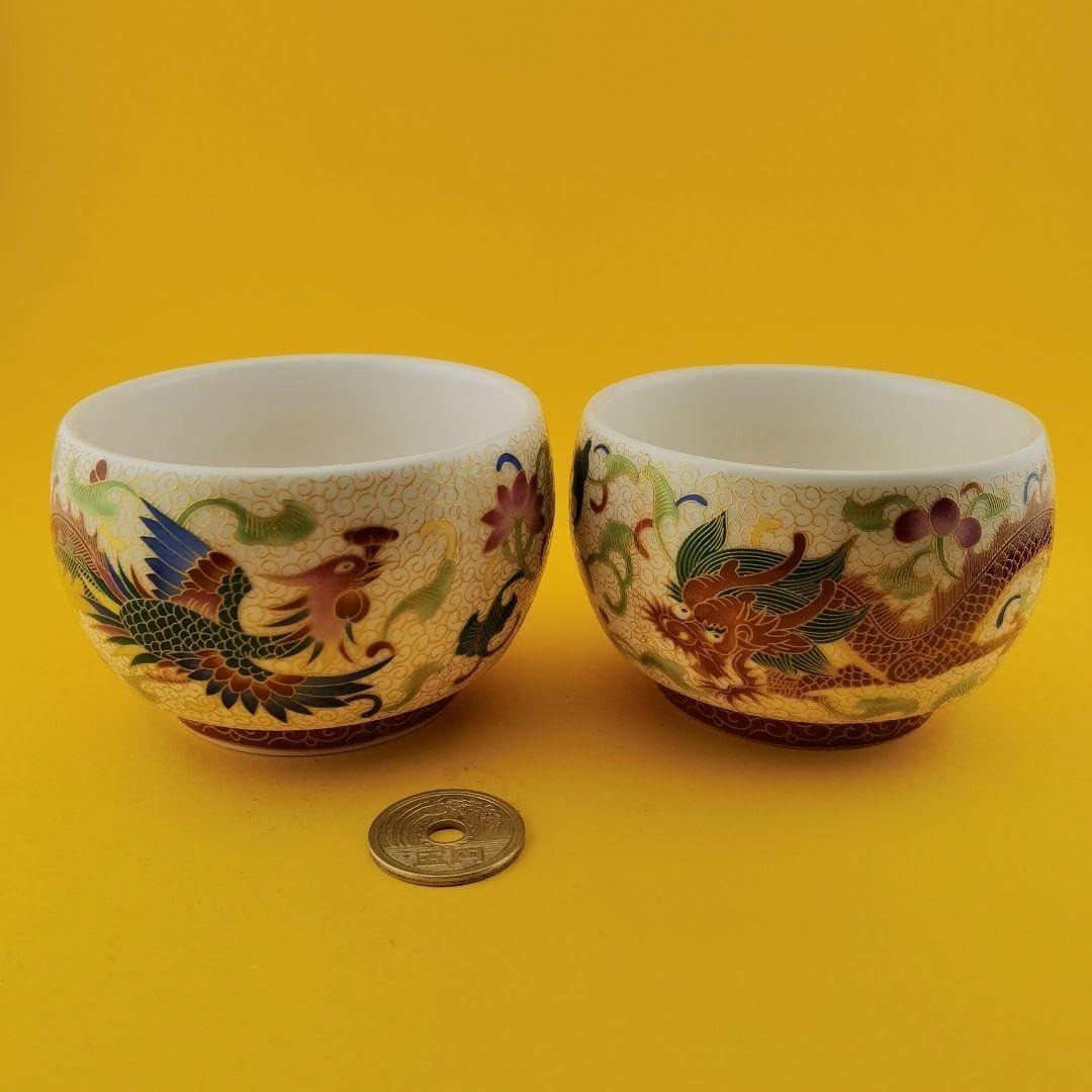 窯元 陶酔庵 作：藪下康一（号：禅牛）萩焼 織部酒杯 窯元 陶酔庵 作：藪下康一（号：禅牛）萩焼 織部酒杯