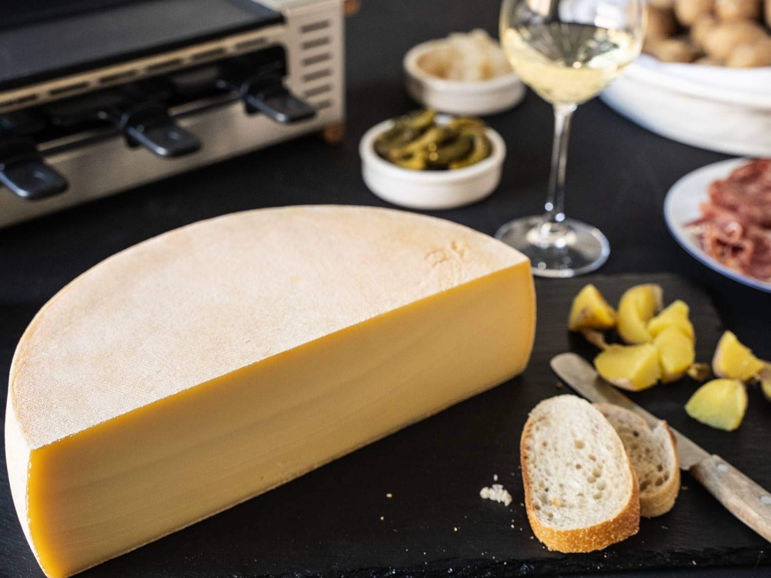 Raclettekäse Schweizer Raclette Swiss 1/2 Laib 2,4 kg Vakuumverpackt Laktosefrei Vegetarisches Lab