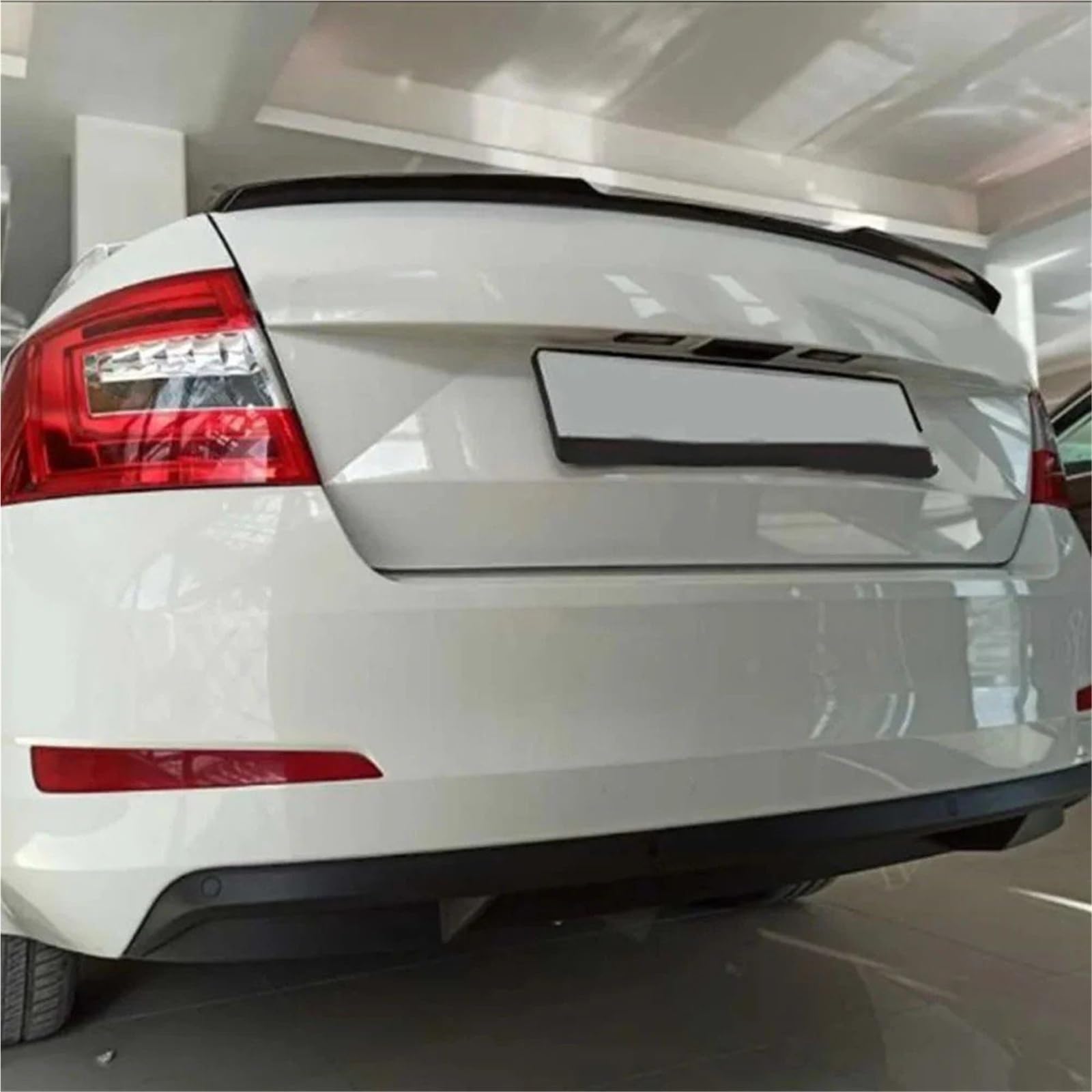 Dla Skoda Dla Octavia 2015-2017 Spoiler Bagażnika Lotka Tylny Skrzydło Na Klapie Spojler Tylny Trunk Wing