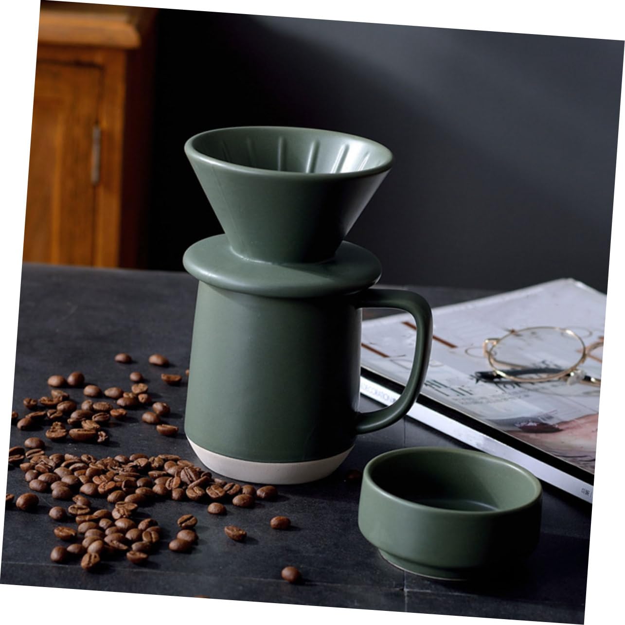 Tragbarer Keramik Kaffeefilterbecher für Zuhause 1 Satz Grün | Feine Filterung, Leicht und Tragbar, Schlichtes Design mit Zarten Details