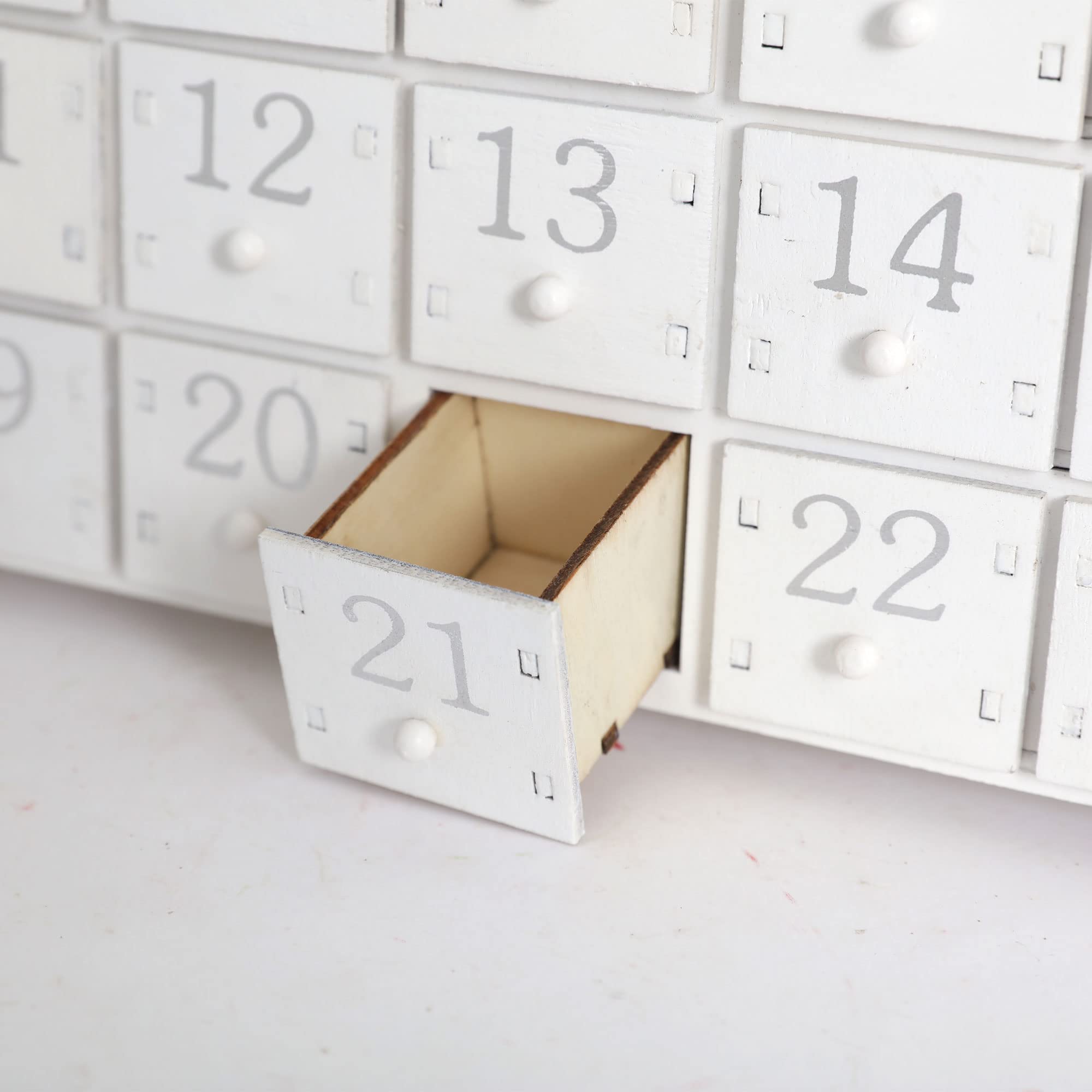 PE Weihnachten Adventskalender zum Befüllen Holz mit LED Winterwald Szene-24 Schubladen Weihnachtskalender mit Silber Rentier Dekorative & Funktionale Aufbewahrung von Weihnachtsgeschenken