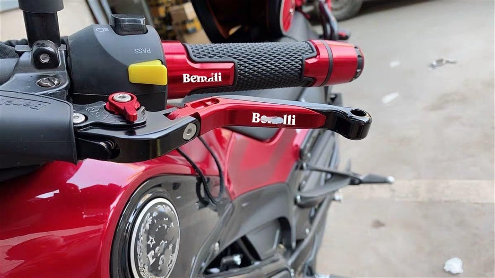 Hand Clutch Lever Front Brake Lever For Benelli BN600 TNT600 Tnt300 Keeway Trk