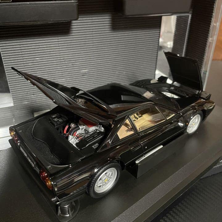 フェラーリ 328GTB 1988 ブラック 1/18 京商 ホットウィール Amazon | 絶版 品 京商 1 18 フェラーリ328GTB 1988 ブラック
